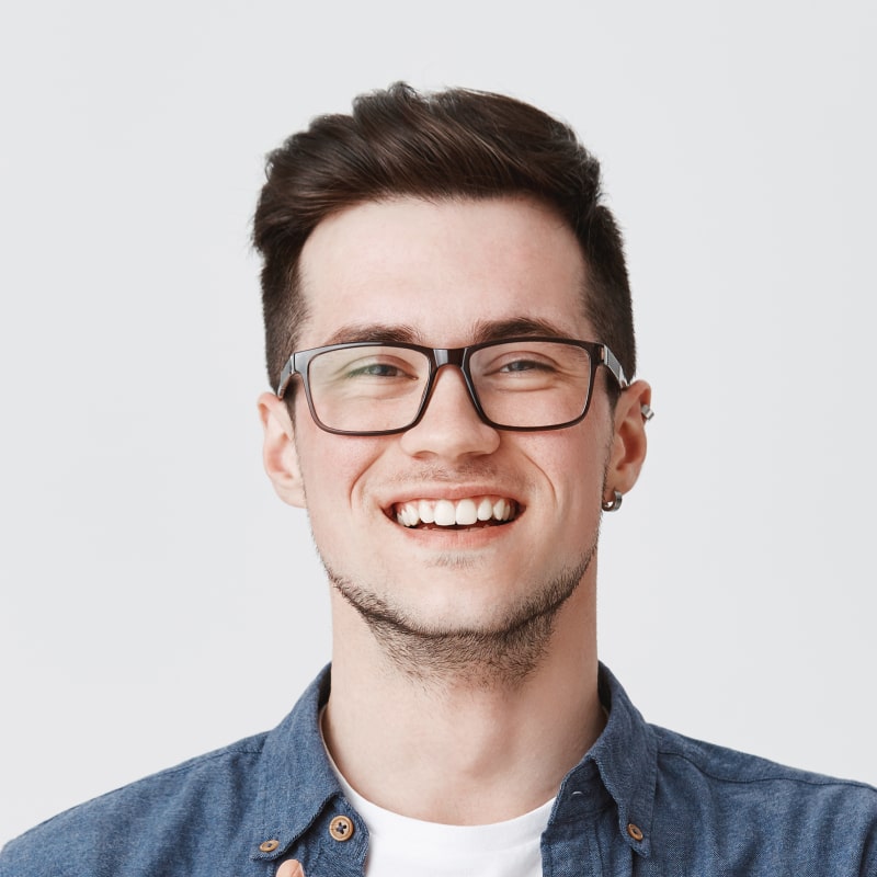 Патрик Уайт